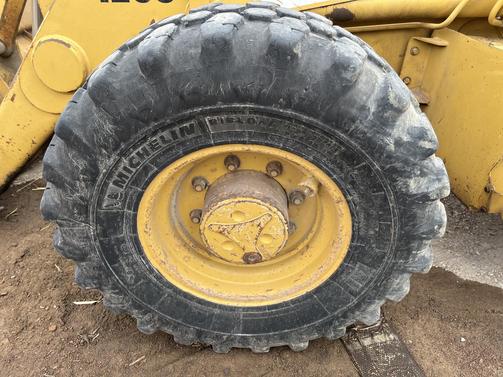 ./imagenes/INVOICE/2019/17259/RETROEXCAVADORA CATERPILLAR 416D (7).JPG